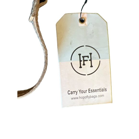 Hopofly  Anthropology wristlet - Picture 4 of 9